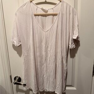 CJLA CJ’s favorite Boyfriend Tee size large